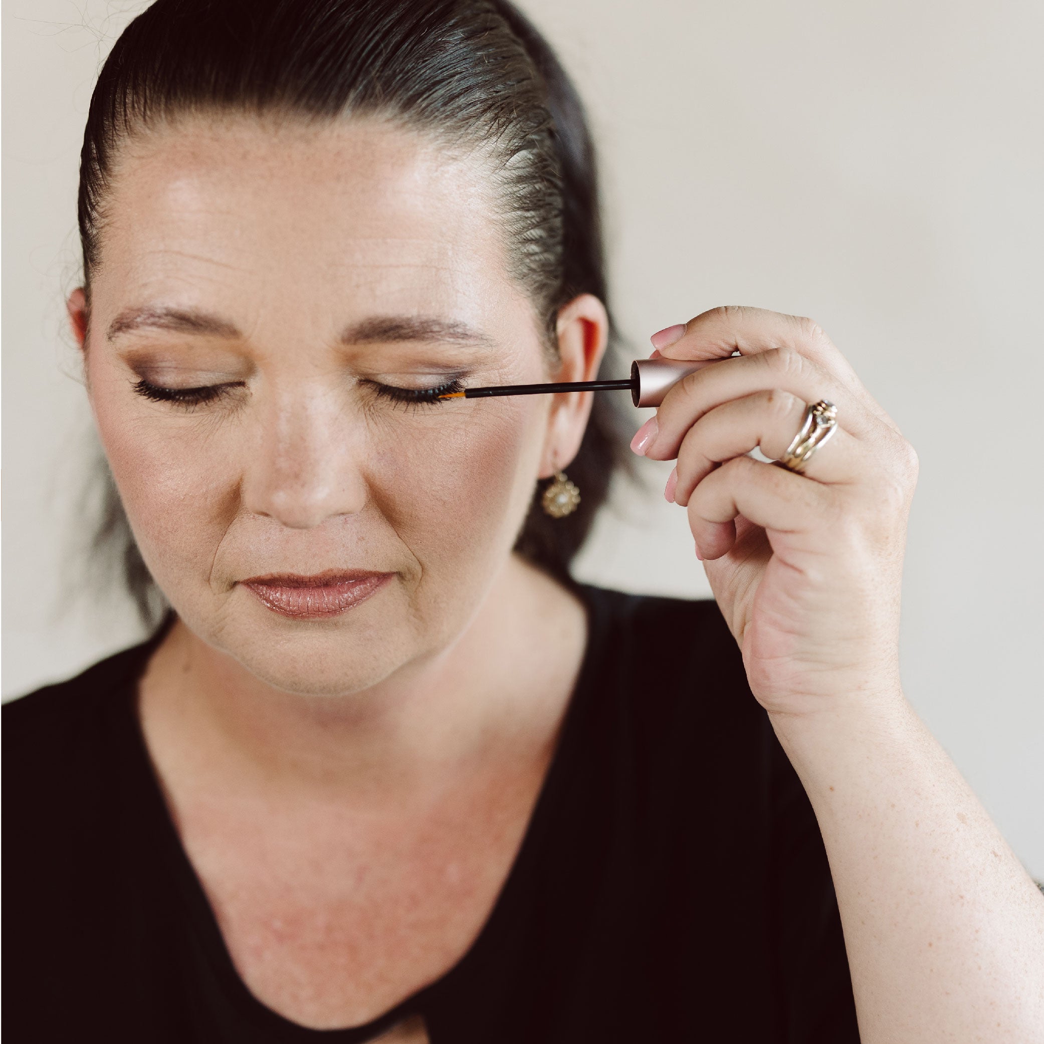 LASHOUT Eyelash Growth Serum