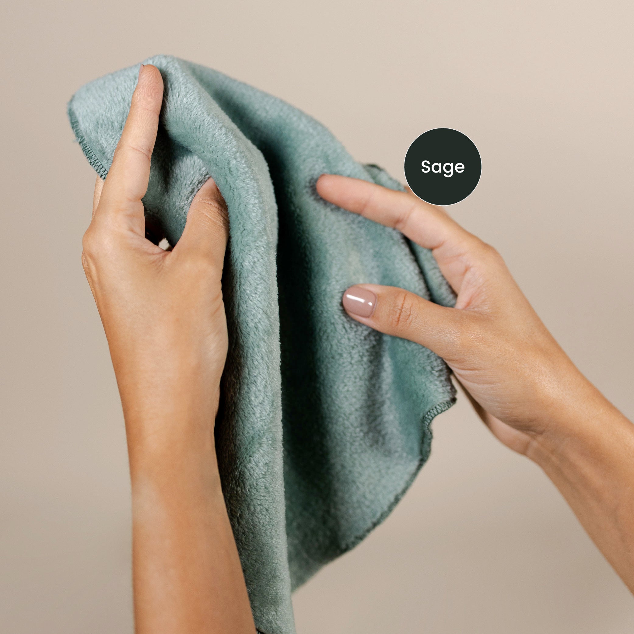 Monise Cloth (Standard)