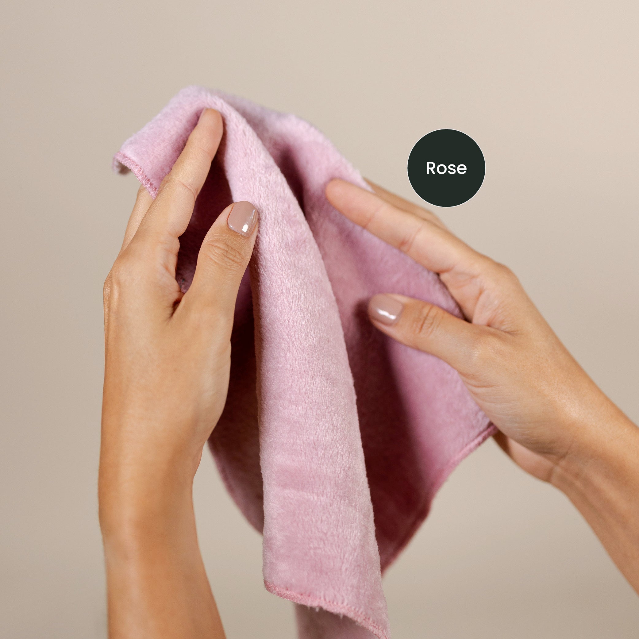 Monise Cloth (Standard)